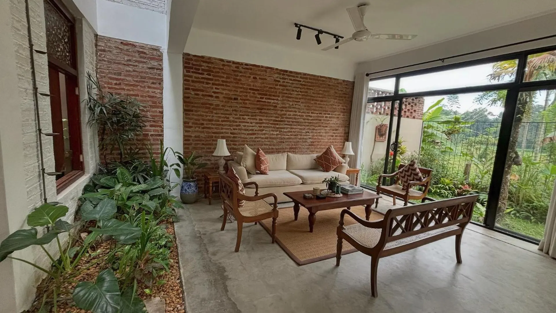 Rai Villa Colombo Malabe Bed & Breakfast