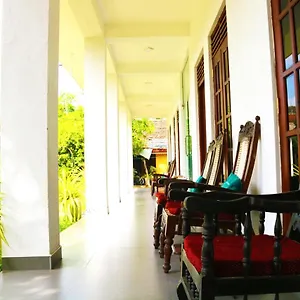 3* Guest house A&b Negombo