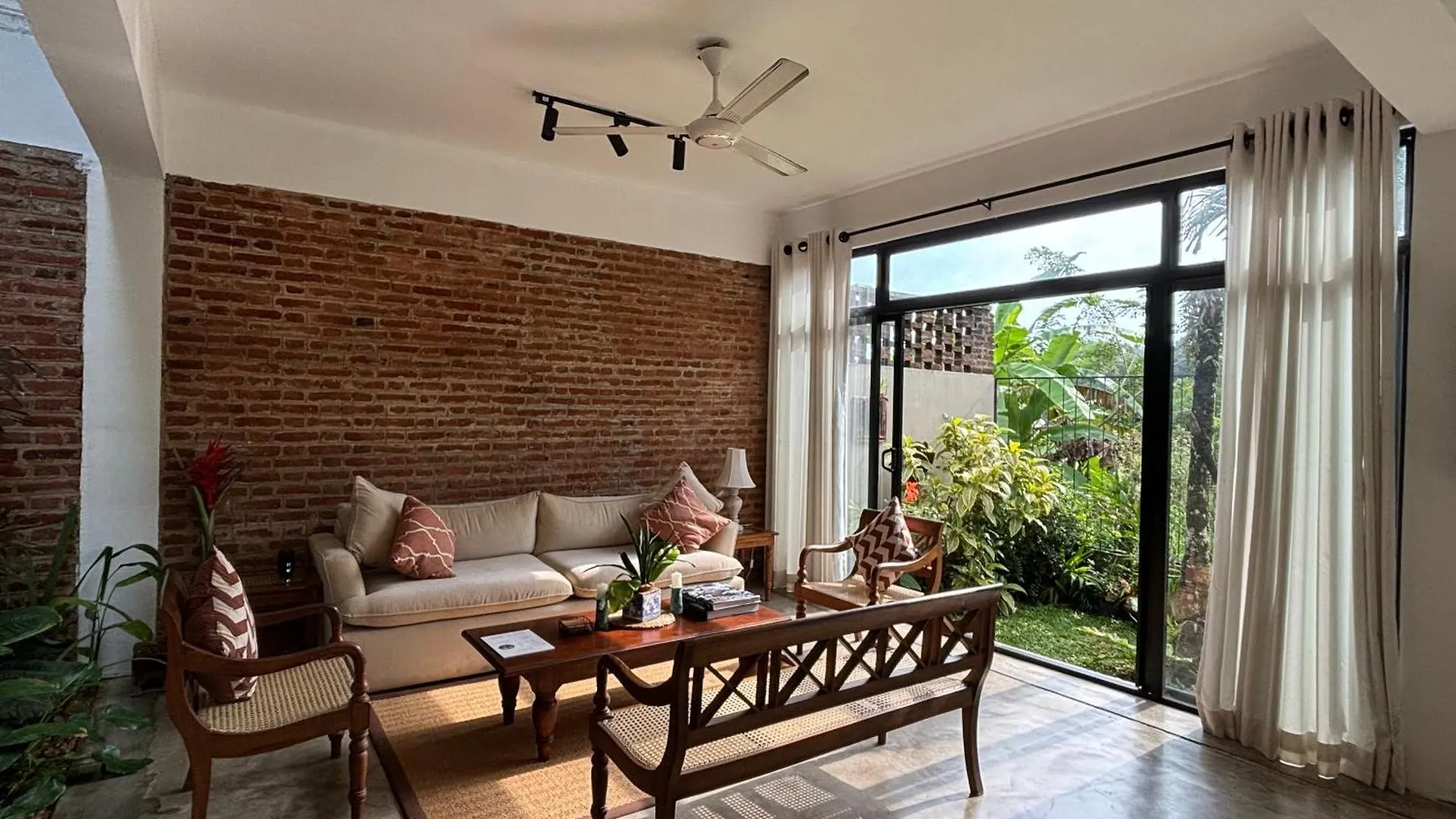 Bed & Breakfast Rai Villa Colombo Malabe
